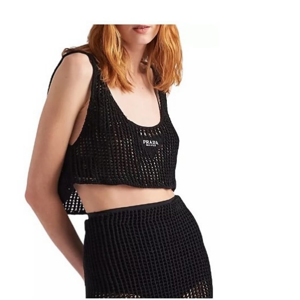 ⁨P R A D A crop top crochet size 40