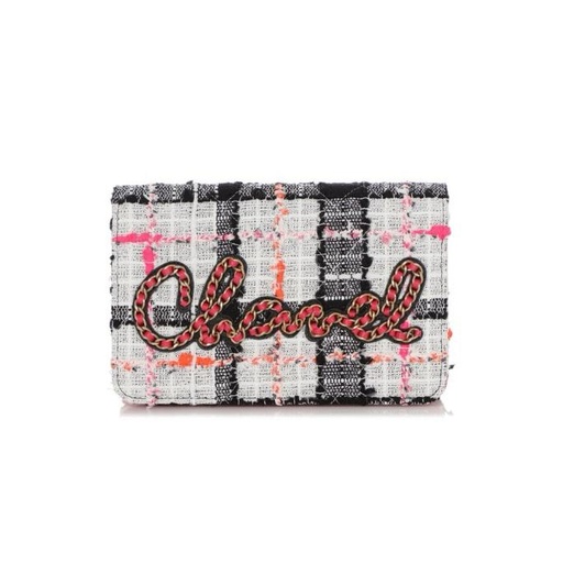 Chanel *limited*